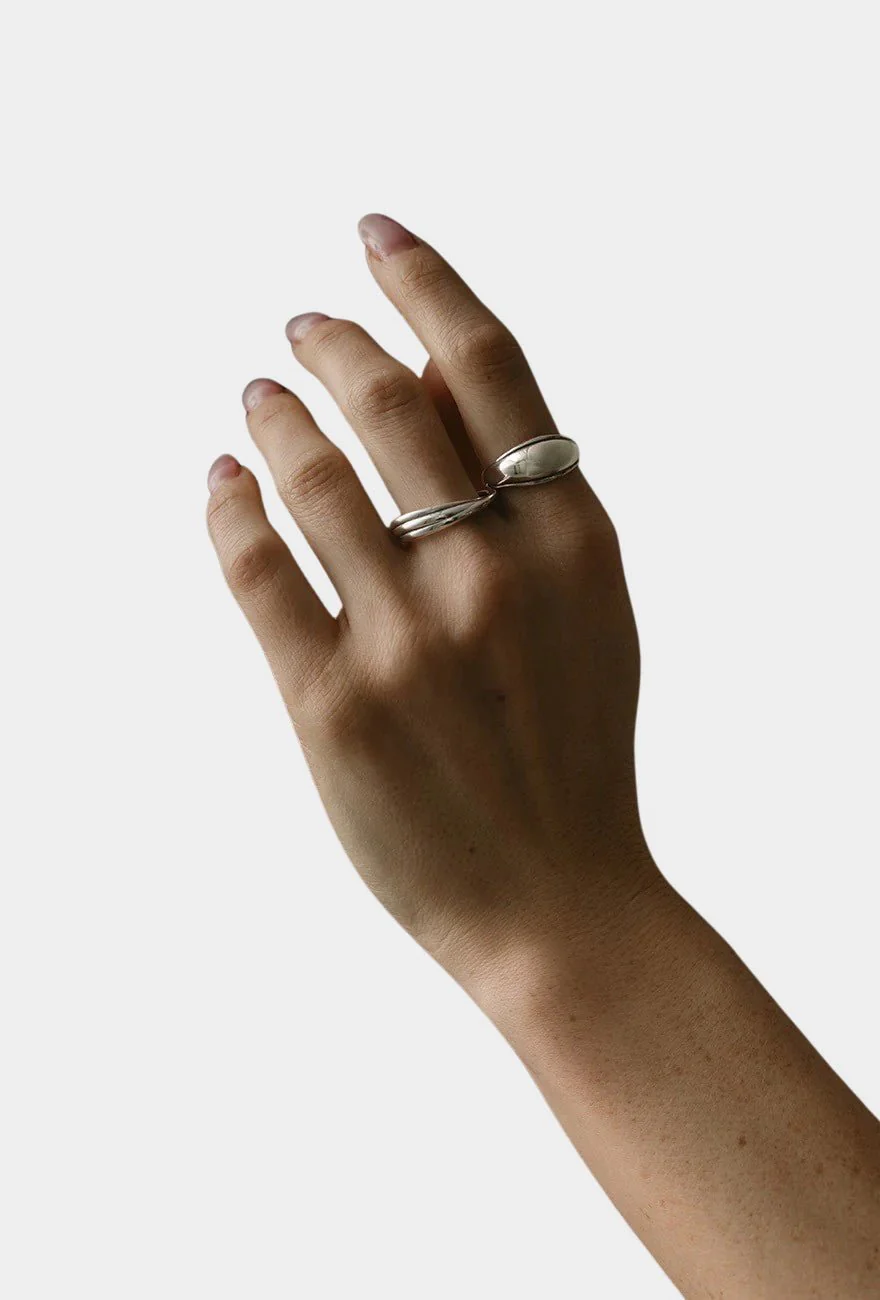 Outlined Domed Ring - Image 3